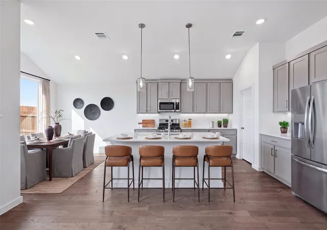 Photo 3 of Single family home for sale at 4628 Commack Dr, Fort Worth, TX 76135 | MLS# 21250922 | Listing updated on 2026-08-28