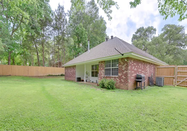 Homes for sale in Longview, TX | 110 Peggy Ruth Dr, Longview, TX 75605 | MLS# 21250926