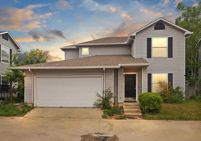 Photo 1 of Single family home for sale at 714 Jalisco Plz, Dallas, TX 75211 | MLS# 21246188 | Listing updated on 2026-08-23