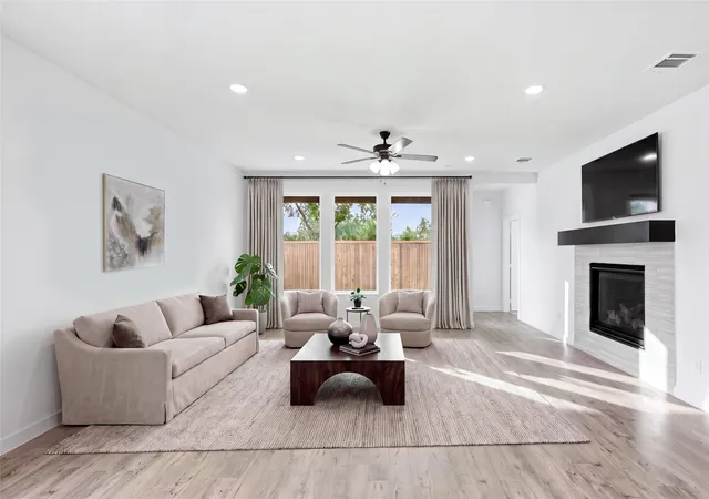 Photo 3 of Single family home for sale at 6705 Serenity Dr, Fort Worth, TX 76135 | MLS# 21251027 | Listing updated on 2026-08-28