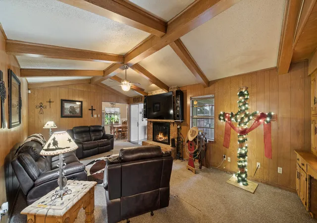 Photo 3 of Sale Pending at 313 Shadywood Ln, Seagoville, TX 75159 | MLS# 21247225 | Listing updated on 2026-08-31