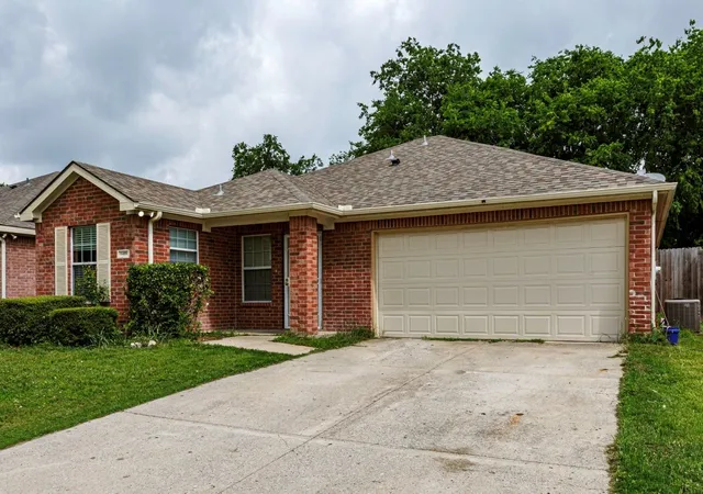 Homes for sale in Mc Kinney, TX | 1409 Paloma Dr, Mc Kinney, TX 75069 | MLS# 21250946