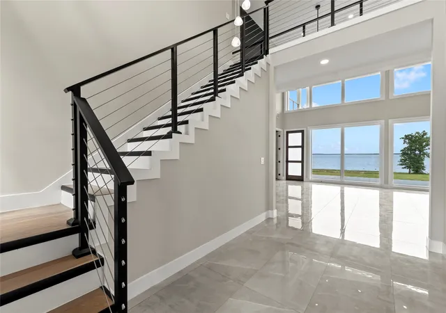 Photo 3 of Mansion for sale at 8983 Southern Shore Ct, Kemp, TX 75143 | MLS# 21249792 | Listing updated on 2026-07-22