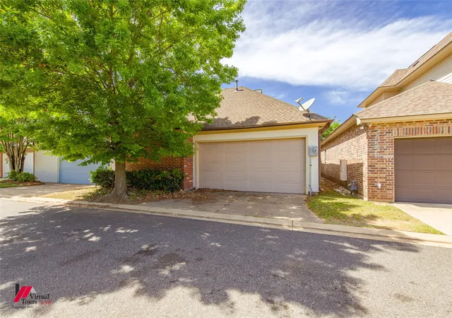 28th image of 1029 S Crescent Cvs, Shreveport, LA 71105 | MLS# 21243701