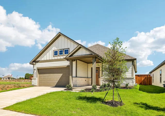 Photo 2 of Single family home for sale at 2221 Trailside Dr, Sherman, TX 75092 | MLS# 21251210 | Listing updated on 2026-10-07