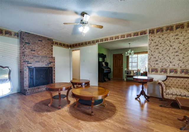 Photo 3 of Single family home for sale at 464 Vz County Rd 2120, Canton, TX 75103 | MLS# 21251248 | Listing updated on 2026-08-03