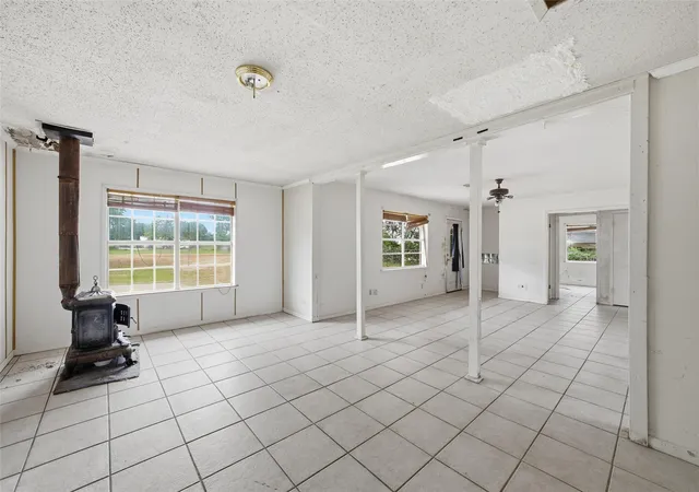 Homes for sale in Golinda, TX | 356 Farney Rd, Golinda, TX 76655 | MLS# 21250767