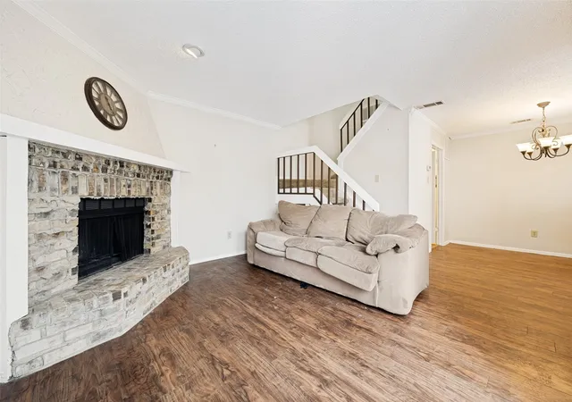 4th image of 4264 Madera Rd, Irving, TX 75038