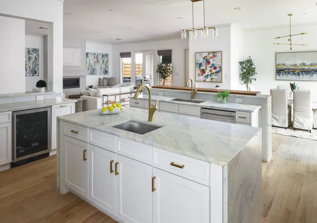 Photo 2 of Mansion for sale at 4085 Amherst Ave, Dallas, TX 75225 | MLS# 21250234 | Listing updated on 2026-07-19