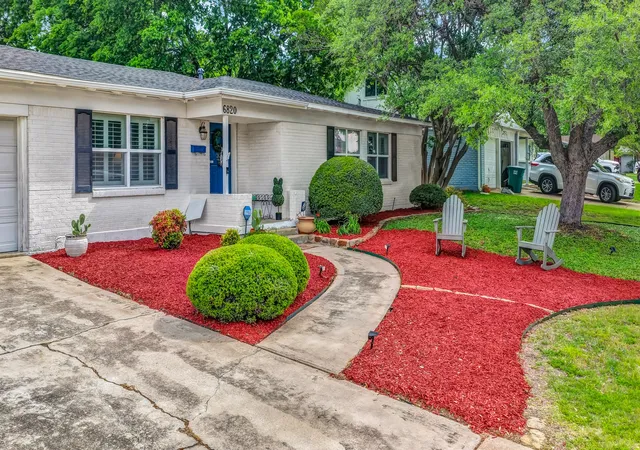 Photo 3 of Single family home for sale at 6820 Cumberland Rd, Fort Worth, TX 76116 | MLS# 21249302 | Listing updated on 2026-08-20