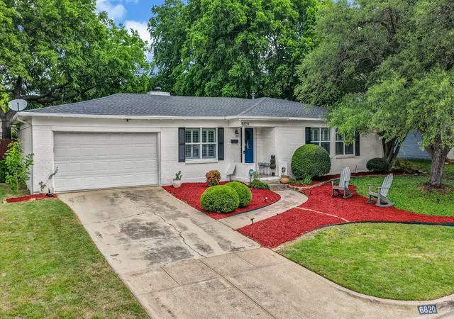 Photo 4 of Single family home for sale at 6820 Cumberland Rd, Fort Worth, TX 76116 | MLS# 21249302 | Listing updated on 2026-08-20