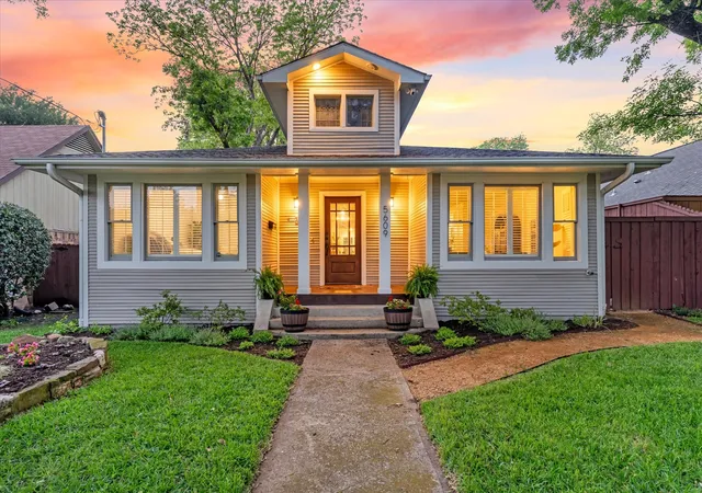 1st image of 5609 Reiger Ave, Dallas, TX 75214 | MLS# 21251353