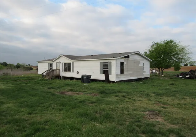 Homes for sale in Valley Mills, TX | 556 Private Road 3551, Valley Mills, TX 76689 | MLS# 21250665