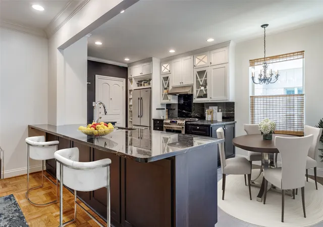 Homes for sale in Dallas, TX | 6144 Averill Wy #203E, Dallas, TX 75225 | MLS# 21247674