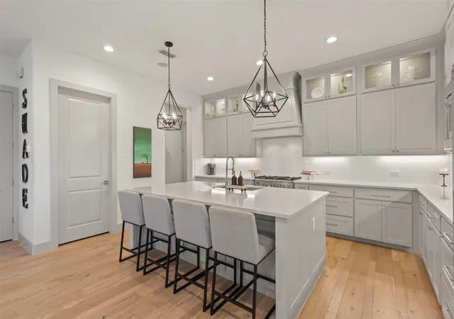 Photo 2 of Townhouse for sale at 2807 Wingate St, Fort Worth, TX 76107 | MLS# 21245934 | Listing updated on 2026-07-22