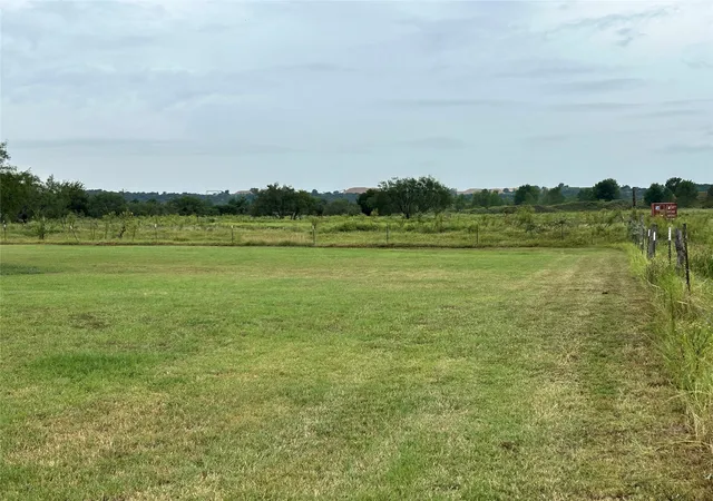 7th image of 11602 Mitchell Bend Ct, Granbury, TX 76048 | MLS# 21251669