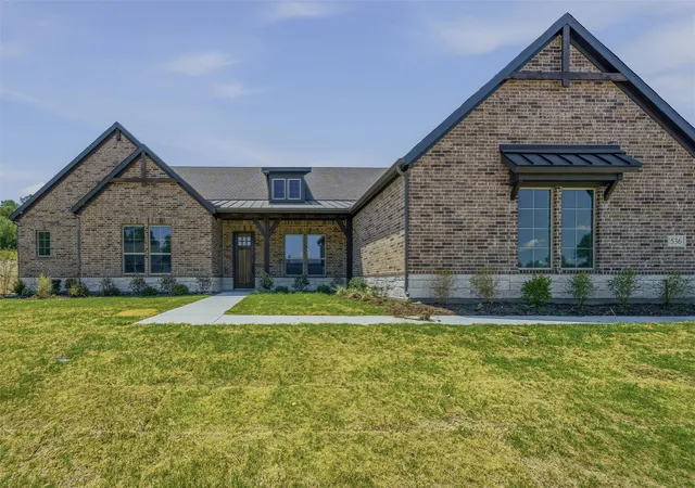 Photo 2 of Single family home for sale at 536 Lantana Dr, Weatherford, TX 76082 | MLS# 21251702 | Listing updated on 2026-10-07