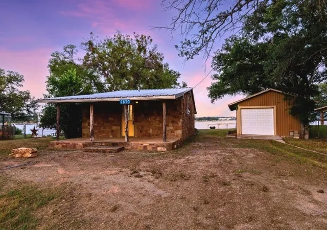 Photo 1 of Single family home for sale at 7870 County Road 551, Brownwood, TX 76801 | MLS# 21251742 | Listing updated on 2026-07-26