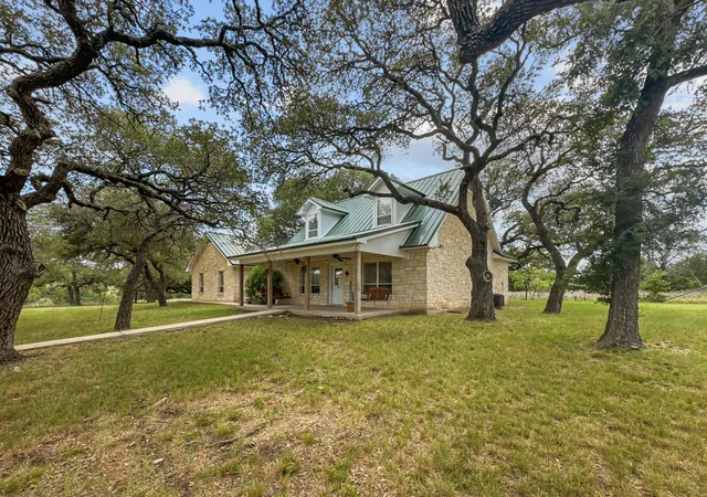 Homes for sale in Hamilton, TX | 895 Pr 202   25ac Hwy 281, Hamilton, TX 76531 | MLS# 21251749
