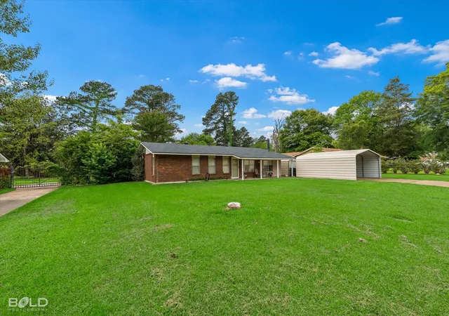 Photo 4 of Single family home for sale at 9508 Palmetto Ln, Shreveport, LA 71118 | MLS# 21251799 | Listing updated on 2026-08-27