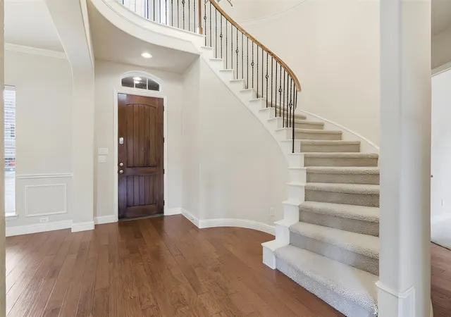 Photo 3 of Sale Pending at 12854 Lourdes Ln, Frisco, TX 75035 | MLS# 21244930 | Listing updated on 2026-10-02