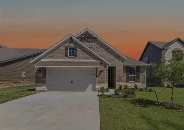 Photo 2 of Single family home for sale at 1233 Sabine River Ln, Springtown, TX 76082 | MLS# 21251897 | Listing updated on 2026-09-29