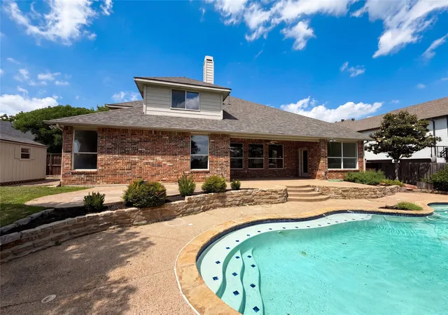 Single family home for sale at 2211 Dana Dr, Flower Mound, TX 75028 | MLS# 21251887 | Listing updated on 2026-10-08