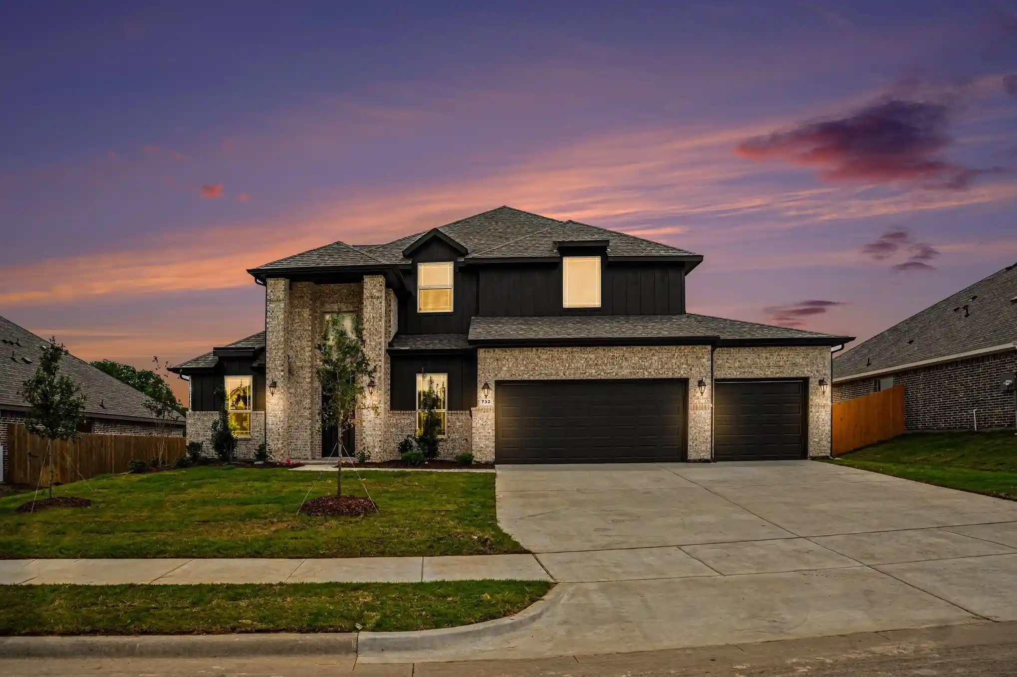 Photo 1 of Single family home for sale at 732 Candace Dr, De Soto, TX 75115 | MLS# 21252118 | Listing updated on 2026-10-27
