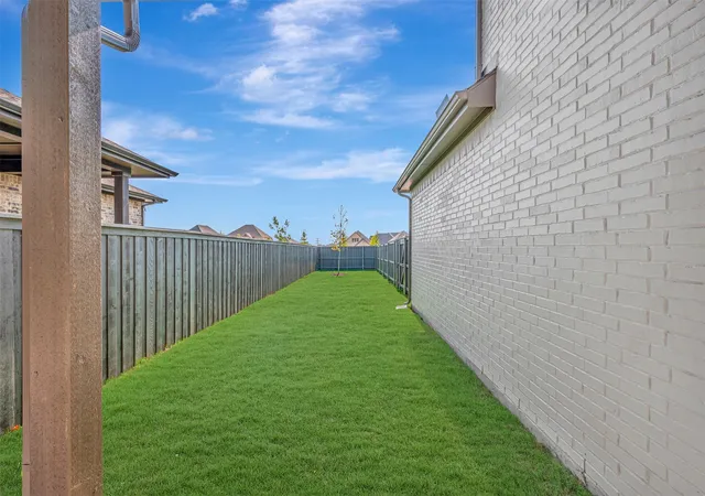 Photo 3 of Single family home for sale at 3742 Long Stem St, Venus, TX 76084 | MLS# 21252169 | Listing updated on 2026-10-04