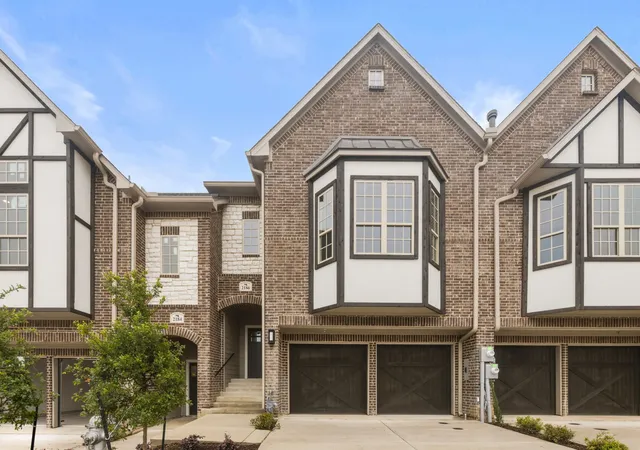 Photo 3 of Townhouse for sale at 2186 Southwick Dr, Lewisville, TX 75067 | MLS# 21238777 | Listing updated on 2026-07-27