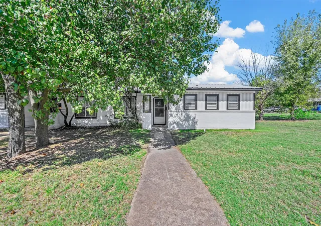 Photo 2 of Multi family home for sale at 58 Pershing Dr, Denison, TX 75020 | MLS# 21225524 | Listing updated on 2026-08-03