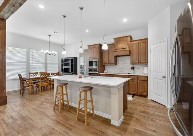 Photo 3 of Single family home for sale at 6908 Scarlett Wy, Godley, TX 76044 | MLS# 21245126 | Listing updated on 2026-09-05