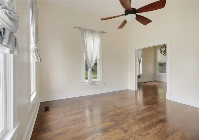 Homes for sale in Mount Pleasant, TX | 310 E 3rd St, Mount Pleasant, TX 75455 | MLS# 21247073