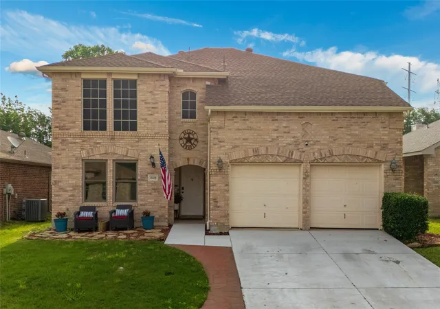 Photo 1 of Sale Pending at 13412 Dove Ranch Rd, Roanoke, TX 76262 | MLS# 21246955 | Listing updated on 2026-07-21
