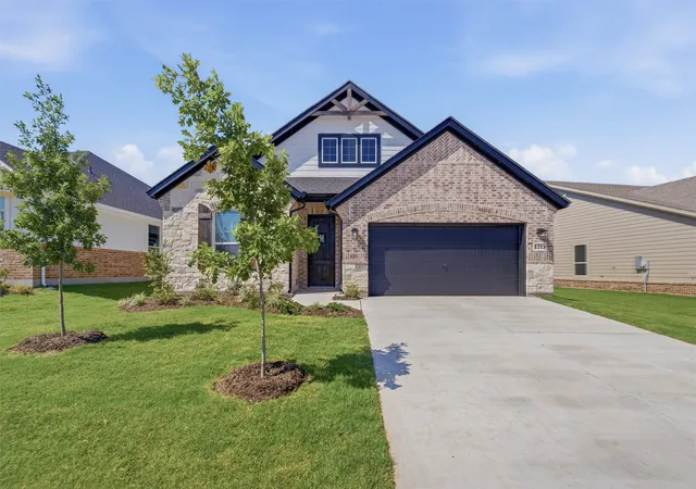 Photo 2 of Single family home for sale at 1213 Colca Dr, Springtown, TX 76082 | MLS# 21252395 | Listing updated on 2026-08-19