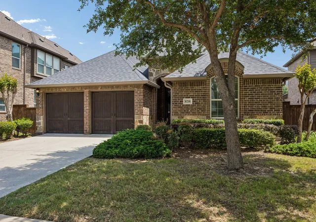 Homes for sale in Frisco, TX | 8218 Haltered Horse Ln, Frisco, TX 75036 | MLS# 21246995