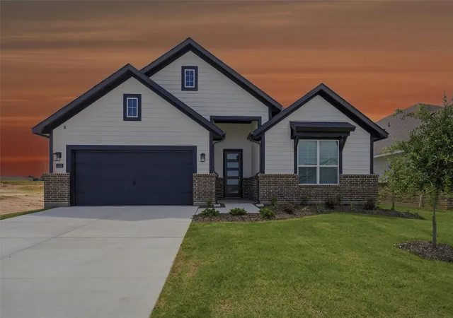 Photo 1 of Single family home for sale at 1325 Frio Dr, Springtown, TX 76082 | MLS# 21252429 | Listing updated on 2026-10-06