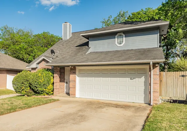 2nd image of 5825 Terra Dr, Arlington, TX 76017 | MLS# 21252522