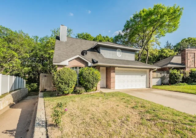 3rd image of 5825 Terra Dr, Arlington, TX 76017 | MLS# 21252522