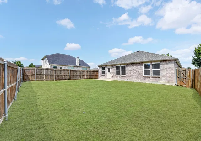 Photo 2 of Sale Pending at 1800 Christopher Creek Dr, Little Elm, TX 75068 | MLS# 21243220 | Listing updated on 2026-09-22