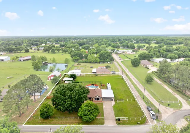 Photo 2 of Sale Pending at 157 Nelms Rd, Seagoville, TX 75159 | MLS# 21251432 | Listing updated on 2026-07-13