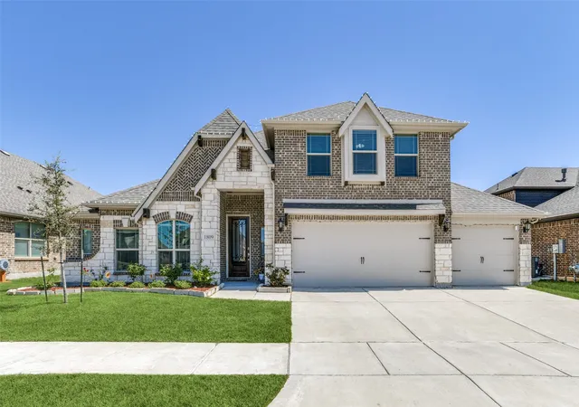 Photo 2 of Single family home for sale at 1809 Emerald Vista Blvd, Wylie, TX 75098 | MLS# 21251740 | Listing updated on 2026-07-28