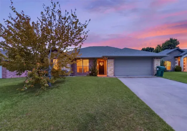 Homes for sale in Flint, TX | 11673 Lanes End Dr, Flint, TX 75762 | MLS# 21252735