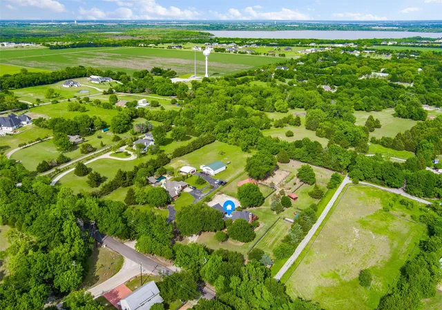 Homes for sale in Lucas, TX | 1820 Winningkoff Rd, Lucas, TX 75002 | MLS# 21251918