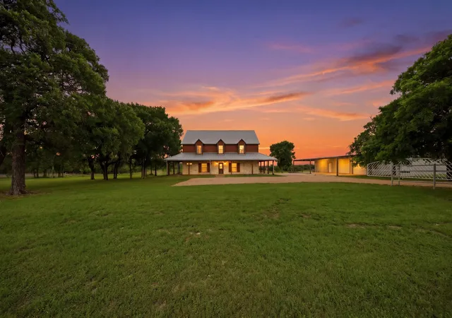 Homes for sale in Iredell, TX | 1632 County Road 4125, Iredell, TX 76649 | MLS# 21243921