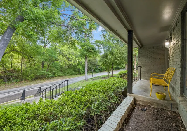 2nd image of 10572 Creekmere Dr, Dallas, TX 75218 | MLS# 21151316