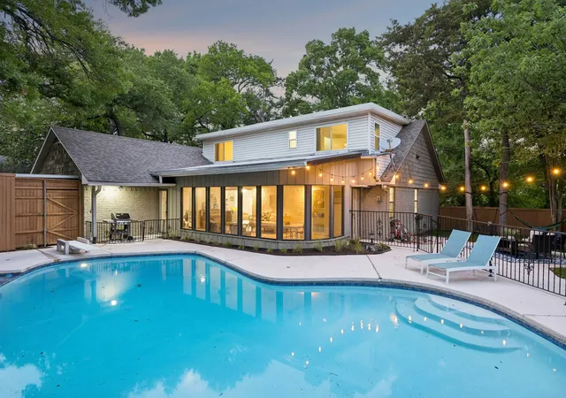 4th image of 10572 Creekmere Dr, Dallas, TX 75218 | MLS# 21151316