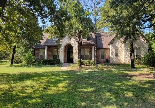 Homes for sale in Valley View, TX | 735 Sleepy Hollow Ln, Valley View, TX 76272 | MLS# 21246095