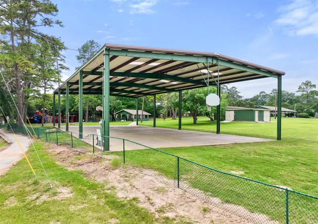 Homes for sale in Hideaway, TX | 1644 Pineview Ln, Hideaway, TX 75771 | MLS# 21252905