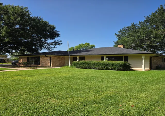 Photo 1 of Single family home for sale at 6254 W Oxbow Loop #1, Bossier City, LA 71112 | MLS# 21252892 | Listing updated on 2026-07-21